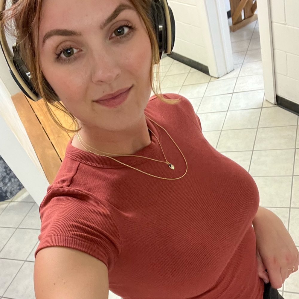 Meet your Posher, Ashlyn